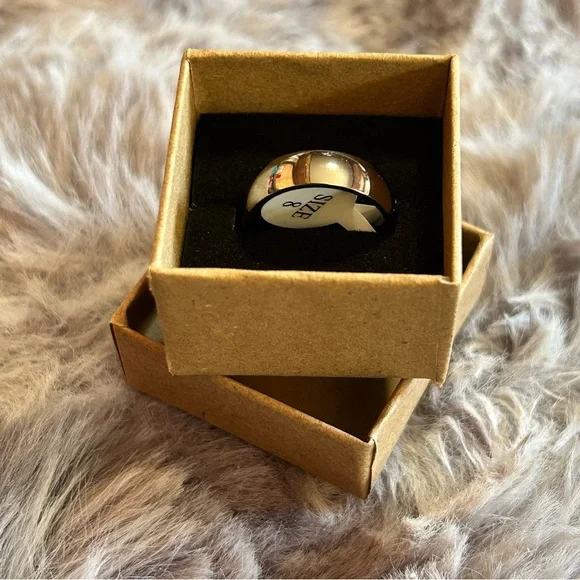 Men’s 6mm polished Titanium comfort band wedding ring NIB 8 - Picture 6 of 11